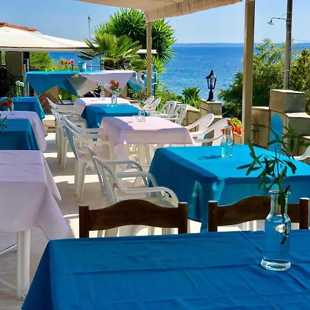 Capitan Nikos-2