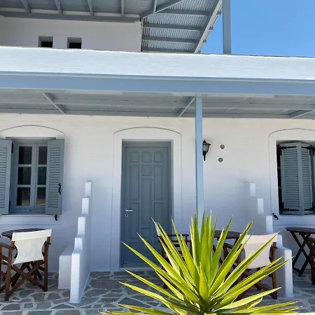 Maistrali Studios & Apartments-2