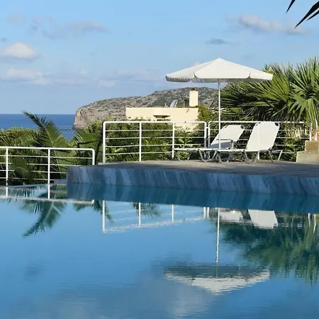 Hotel Plakures-3