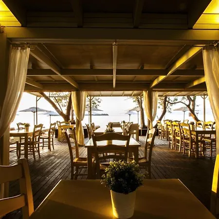 Eviana Beach-2