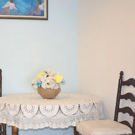 Apartment 6 Min From City Center & Acropolis-2