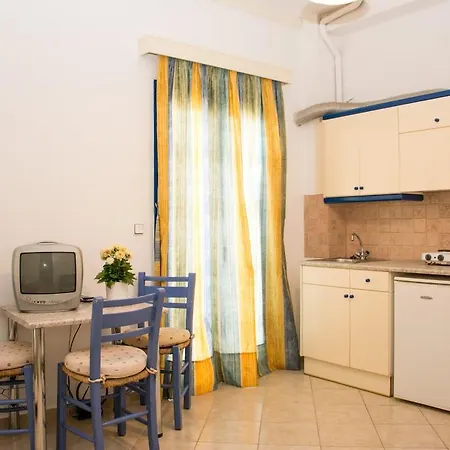 Uncle George Studios & Apartments-3