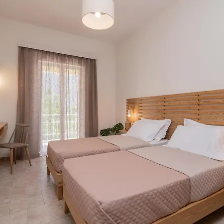 Sunset Apartments-3