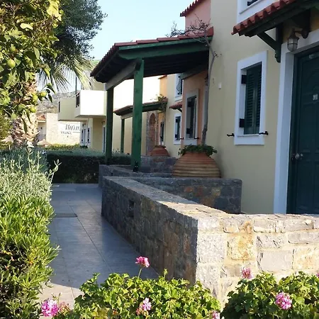 Sunrise Apartments Koutouloufari-3
