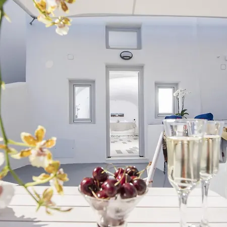 Ambition Suites (Adults Only)-2