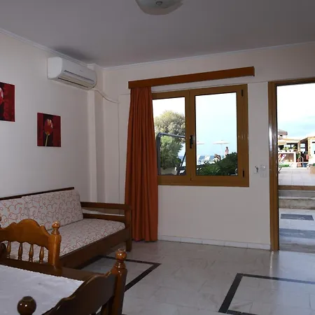 Esperides Beach Hotel Apartments-2