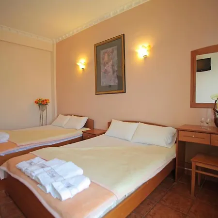 Hotel Dias-2