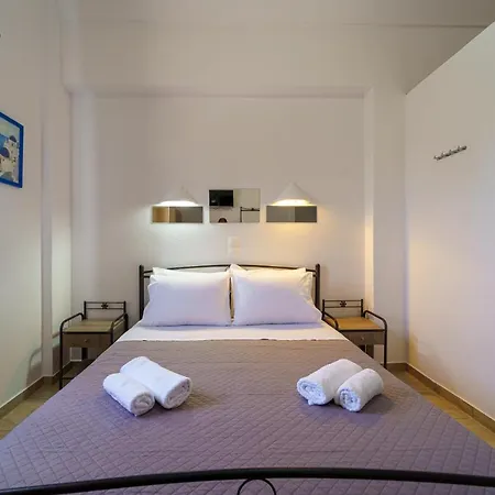 Marousi Rooms-3