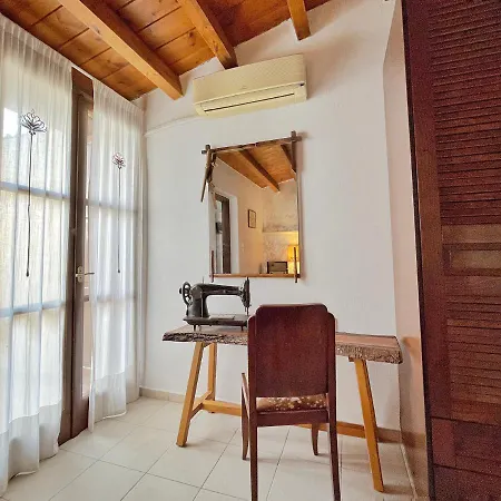 Four Seasons Of Bliss At Sohora Hotel-3