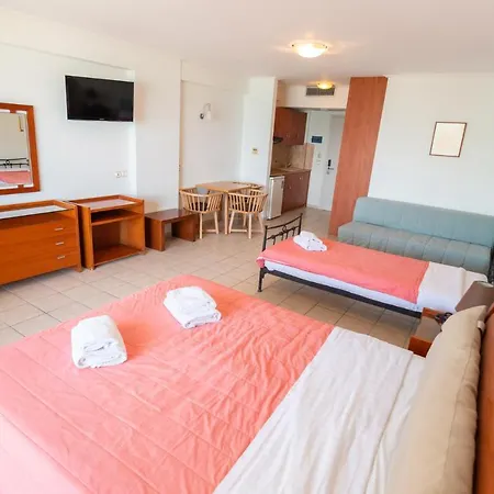 Hotel Grand Nefeli-2
