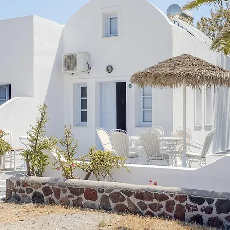 Paradisos Oia-2