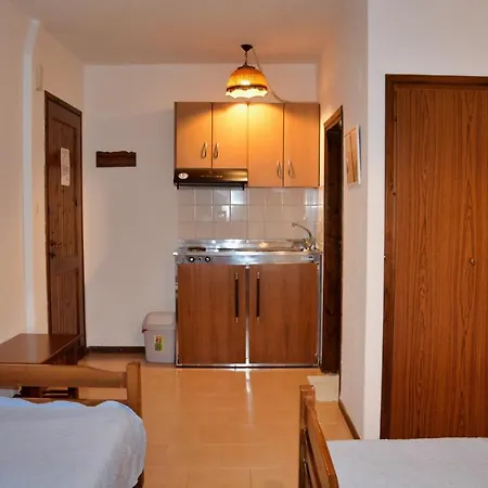 Papatzikos Traditional Guesthouse-3