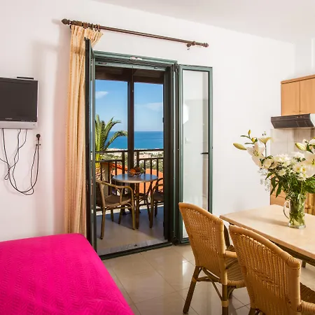 Mariamare Apts-2