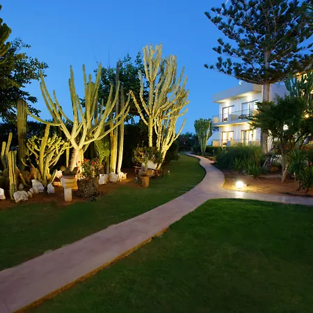 Oasis Beach Hotel - Adults Only-3