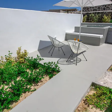 Apanomeria Boutique Residence-3