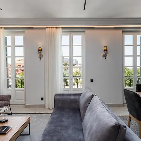 New York Luxury Suites-2
