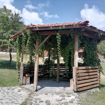 Livadaki Village - Δασικό Χωριό Λιβαδάκι-3