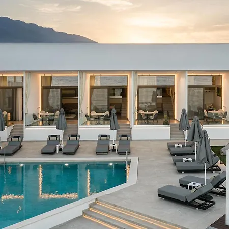 Akrotiri Olympus Luxury Suites - Adults Only-3