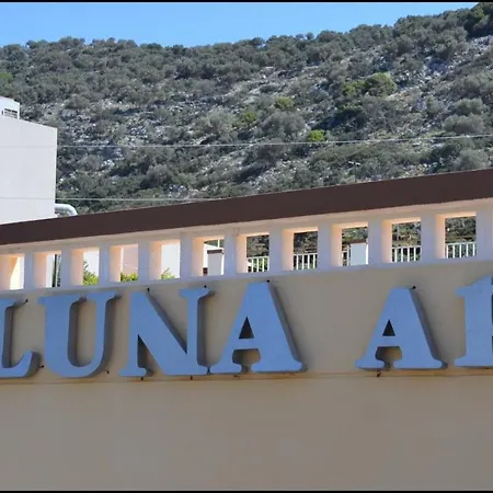 La Luna Apartments-2