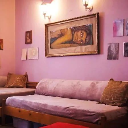 Two-Bedrooms In Greek Vintage Home With Shared Bathroom-3