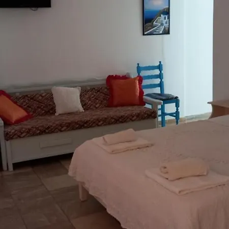Dimitris Studios-2
