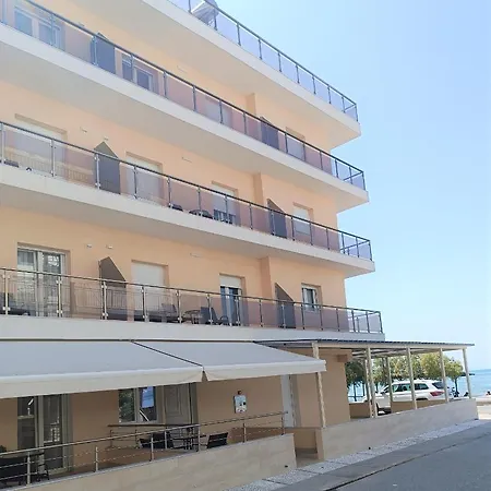 Navarino Luxe Suites With Sea View-2