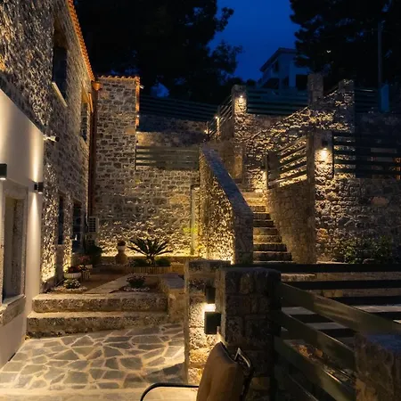 Pinolia Rooms-3
