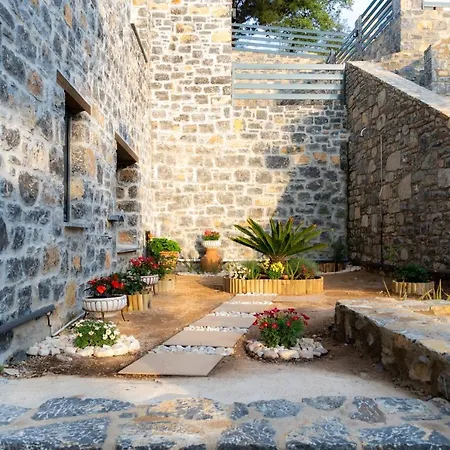 Pinolia Rooms-2
