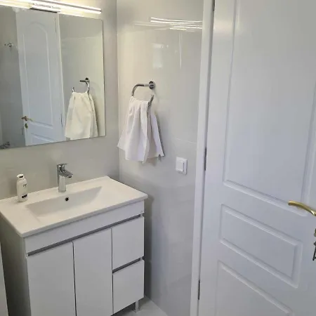 Nn Rooms And Suites Near Athens Airport-3
