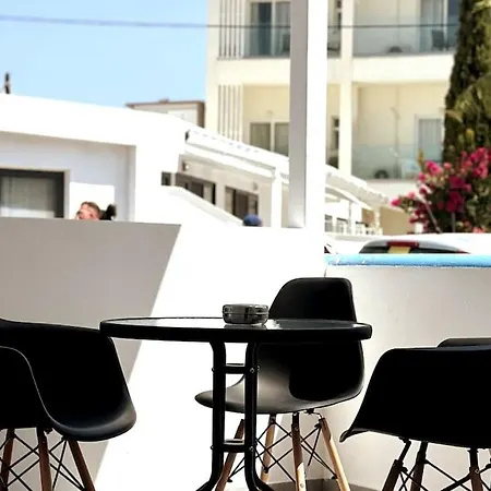 Nirea Studio In Faliraki Rhodes-2
