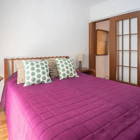 Stylish 3-Bed Flat In Kalamaria, Thessaloniki-2