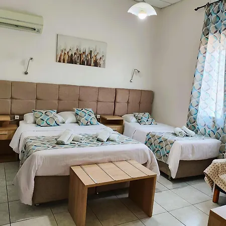 Pelineon Rooms-3