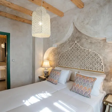 Decan Concept Boutique Estate-3