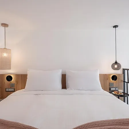 Calla Luxury Seafront Suites-2