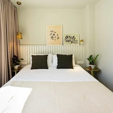 9 Muses Exclusive Suites In Syntagma-2