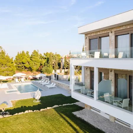 Anna Mare Luxury Apartments-2