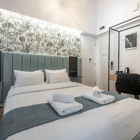 Kriel Suites By Liv Homes-3