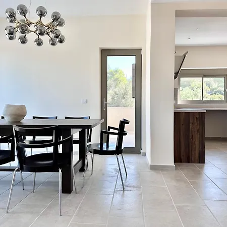 Topos Luxury Stay Heraion-3