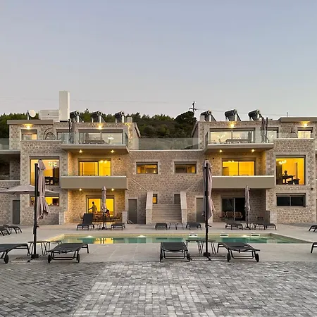 Topos Luxury Stay Heraion-2