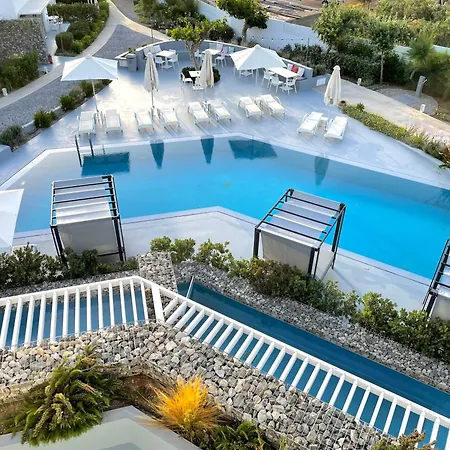 Relux Ios Hotel-2