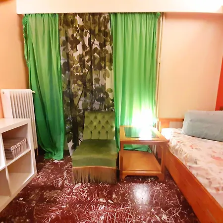 Near Metro For Acropolis - Private Room "Promitheas"-2