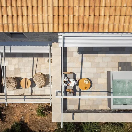 Trapela Limeni Luxury Suites-3