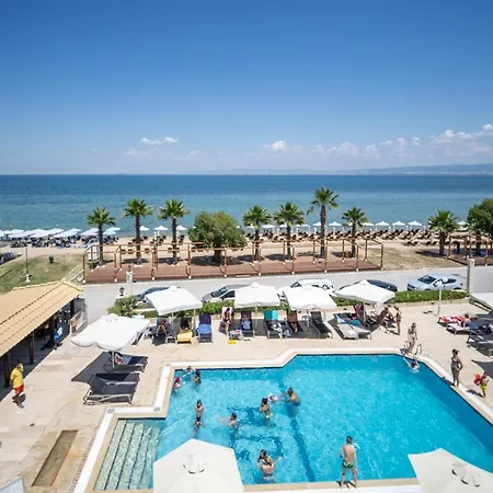 Santa Beach Hotel-2