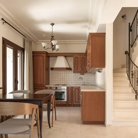Manili Boutique Suites & Villas, An Slh Hotel-3