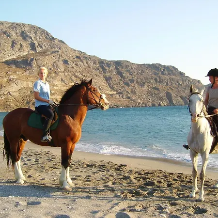 Alianthos Beach Hotel-2