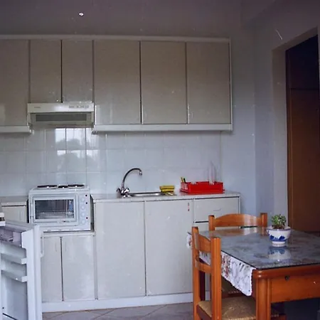 Pela Apartments-3
