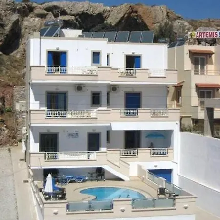 Yiorgos Studios-2