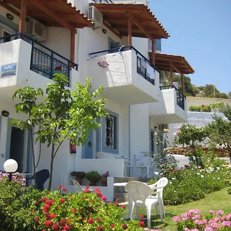 Castello Apartments-2