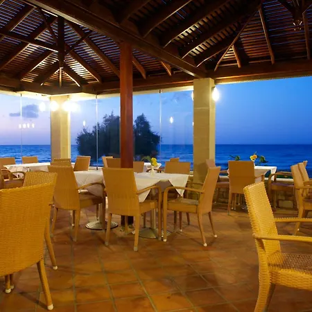 Silver Beach Hotel & Apartments-2