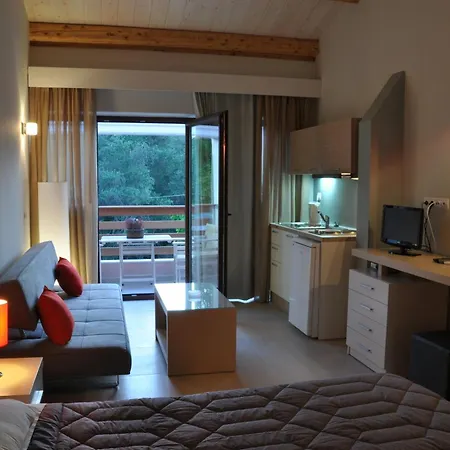 Medusa Lux Apartments-2